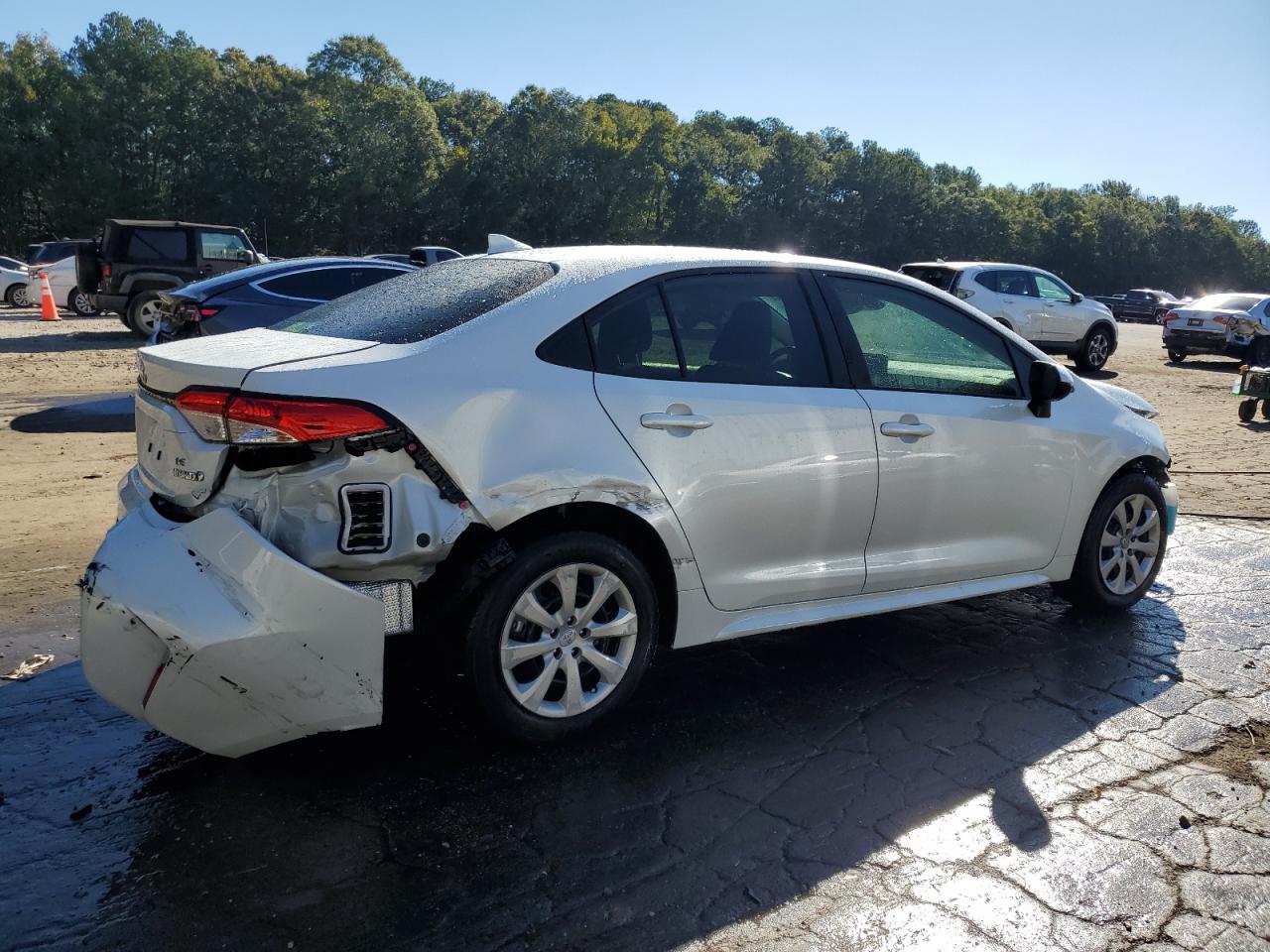 2024 TOYOTA COROLLA LE VIN:JTDBCMFE5R3027989