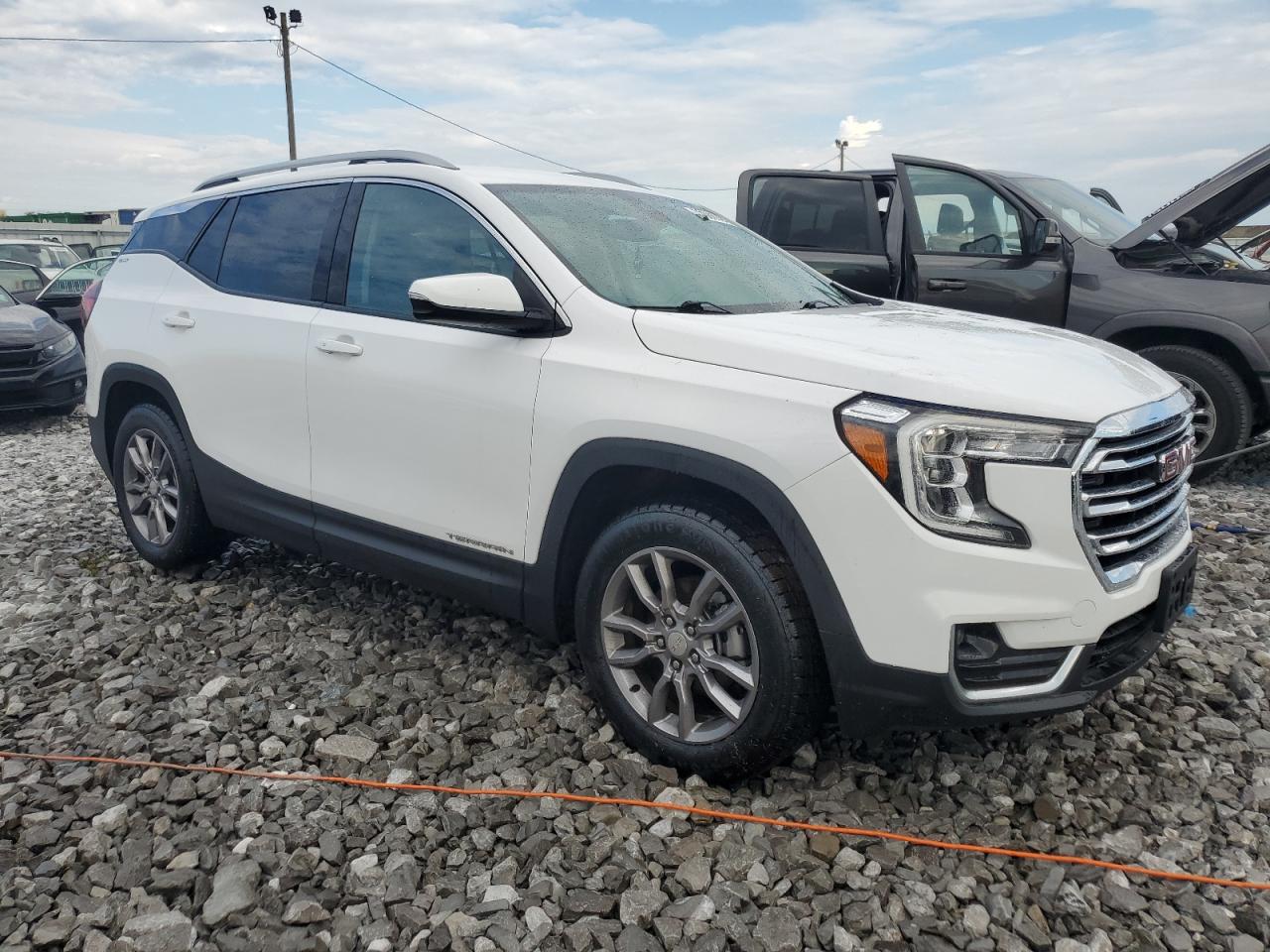 2022 GMC TERRAIN SLT VIN:3GKALPEV1NL210419
