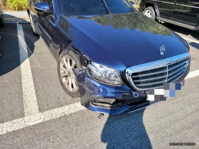 2019 Mercedes-Benz E 300 WDDZF4KB8KA662505 VIN:WDDZF4KB8KA662505