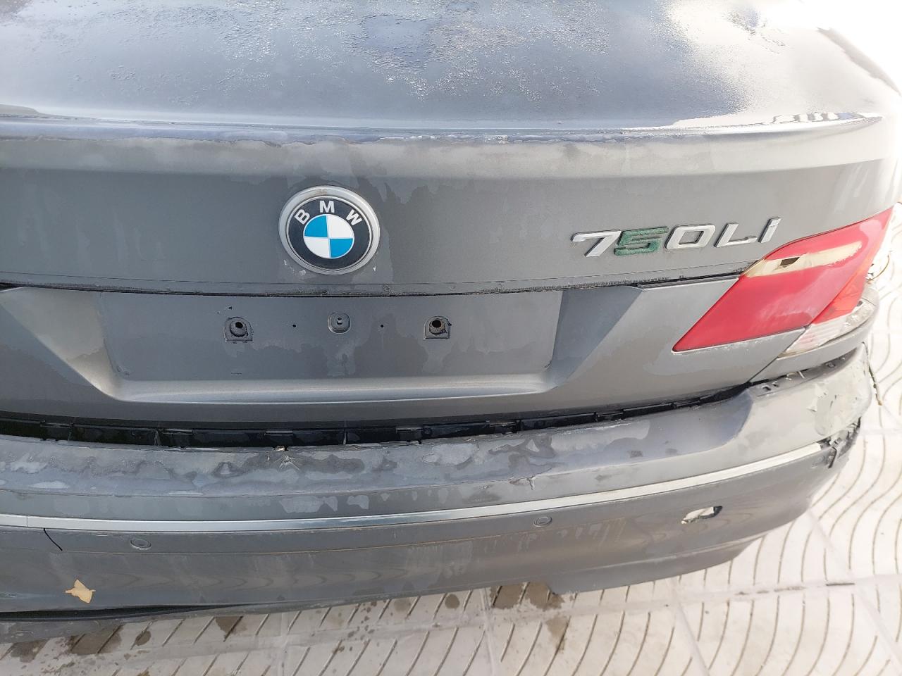 2007 BMW 740IL VIN:WBAHN61067D******