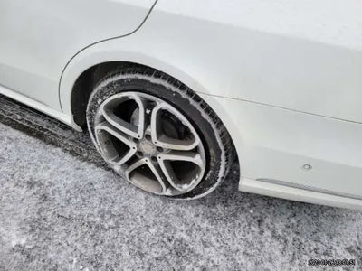 2015 Mercedes-Benz E 250 609KMWDDHF9HB4FB1 VIN:609KMWDDHF9HB4FB1