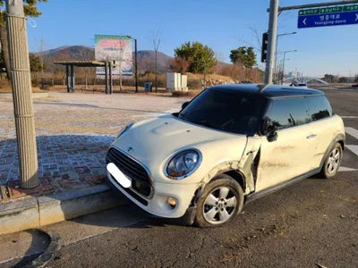 2016 MINI Cooper 638KMWMWXP5106G2A VIN:638KMWMWXP5106G2A