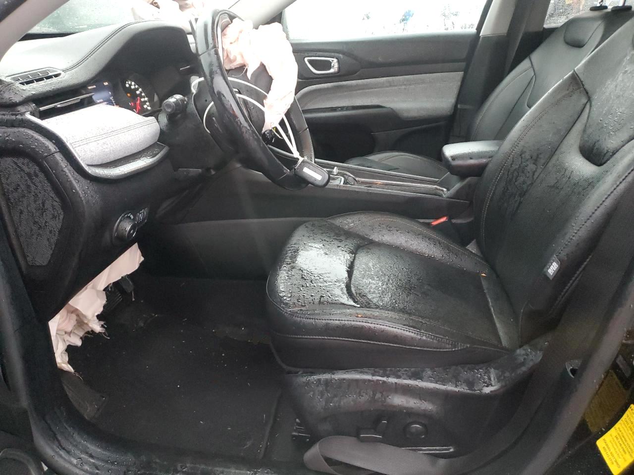 2022 JEEP COMPASS LATITUDE LUX VIN:3C4NJDFB1NT183079