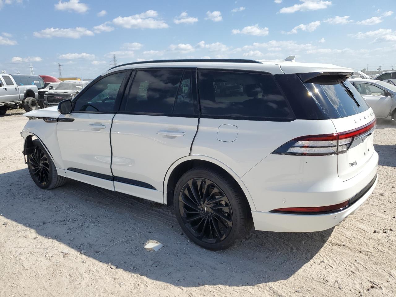 2023 LINCOLN AVIATOR RESERVE VIN:5LM5J7WC3PGL27029