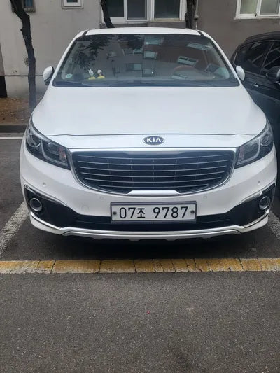 2017 Kia Carnival VIN: