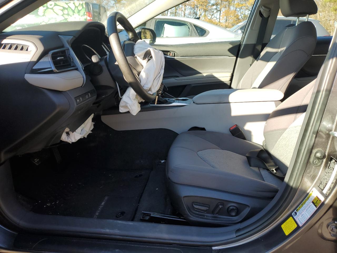 2022 TOYOTA CAMRY LE VIN:4T1C11AK1NU032905