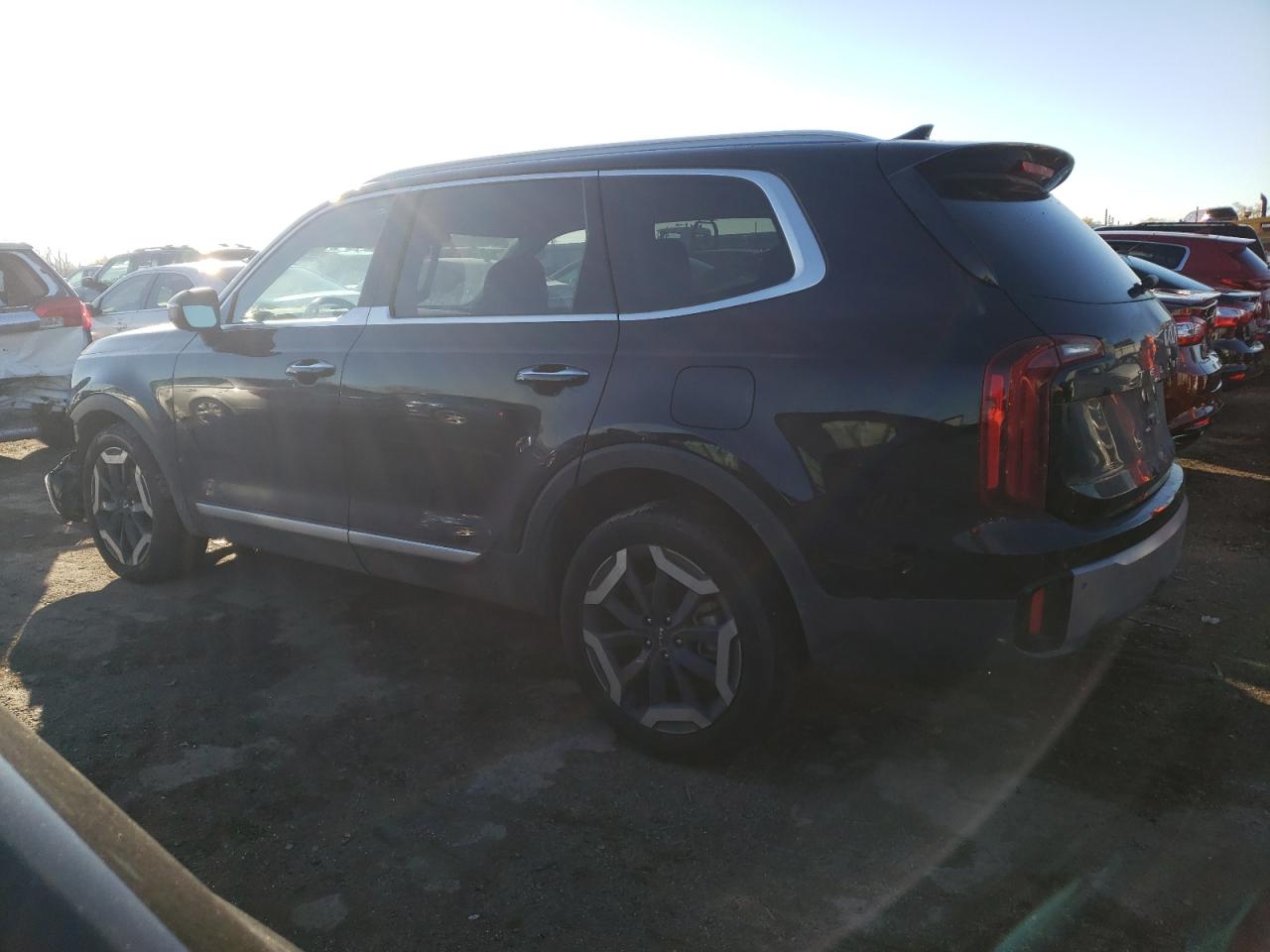2023 KIA TELLURIDE S VIN:5XYP64GC4PG341703
