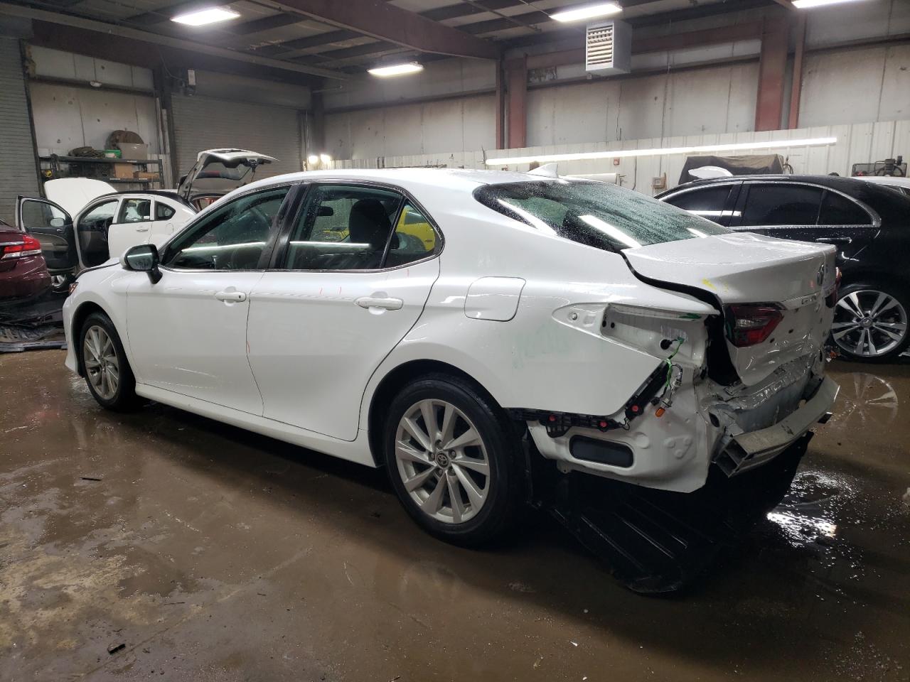 2022 TOYOTA CAMRY LE VIN:4T1C11AK9NU660386