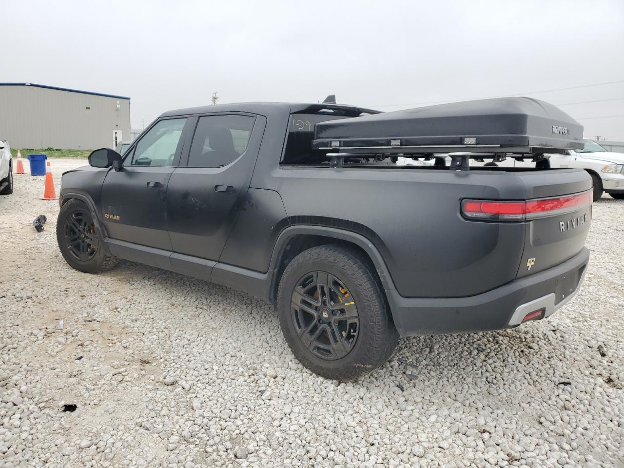 2022 RIVIAN R1T ADVENTURE VIN:7FCTGAAA5NN015734