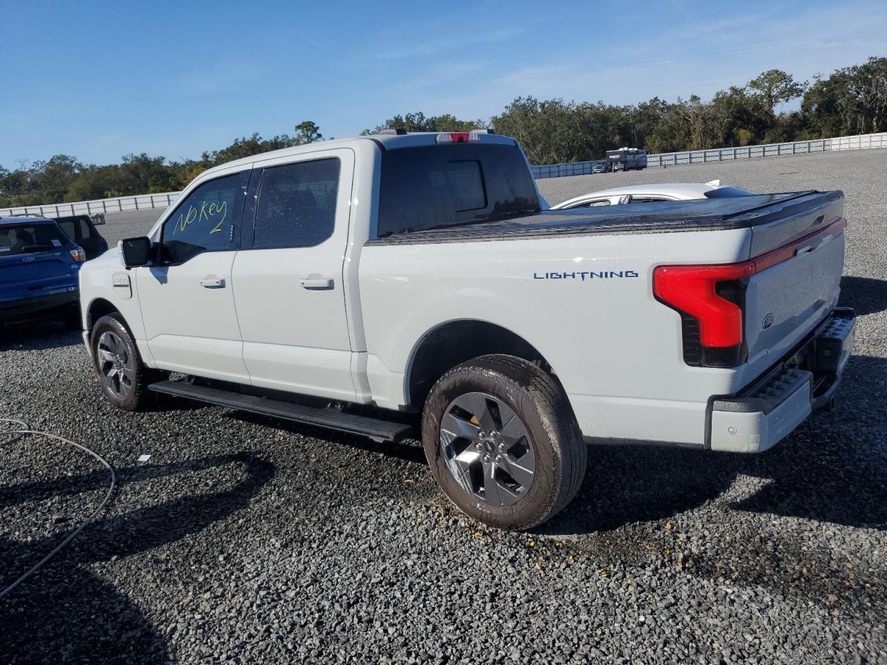 2023 FORD F150 LIGHTNING PRO VIN:1FTVW1EV0PWG14116
