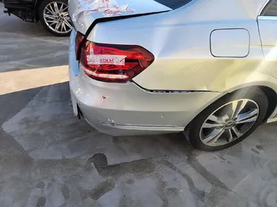 2015 Mercedes-Benz E 220 WDDHF0CBXFB104335 VIN:WDDHF0CBXFB104335