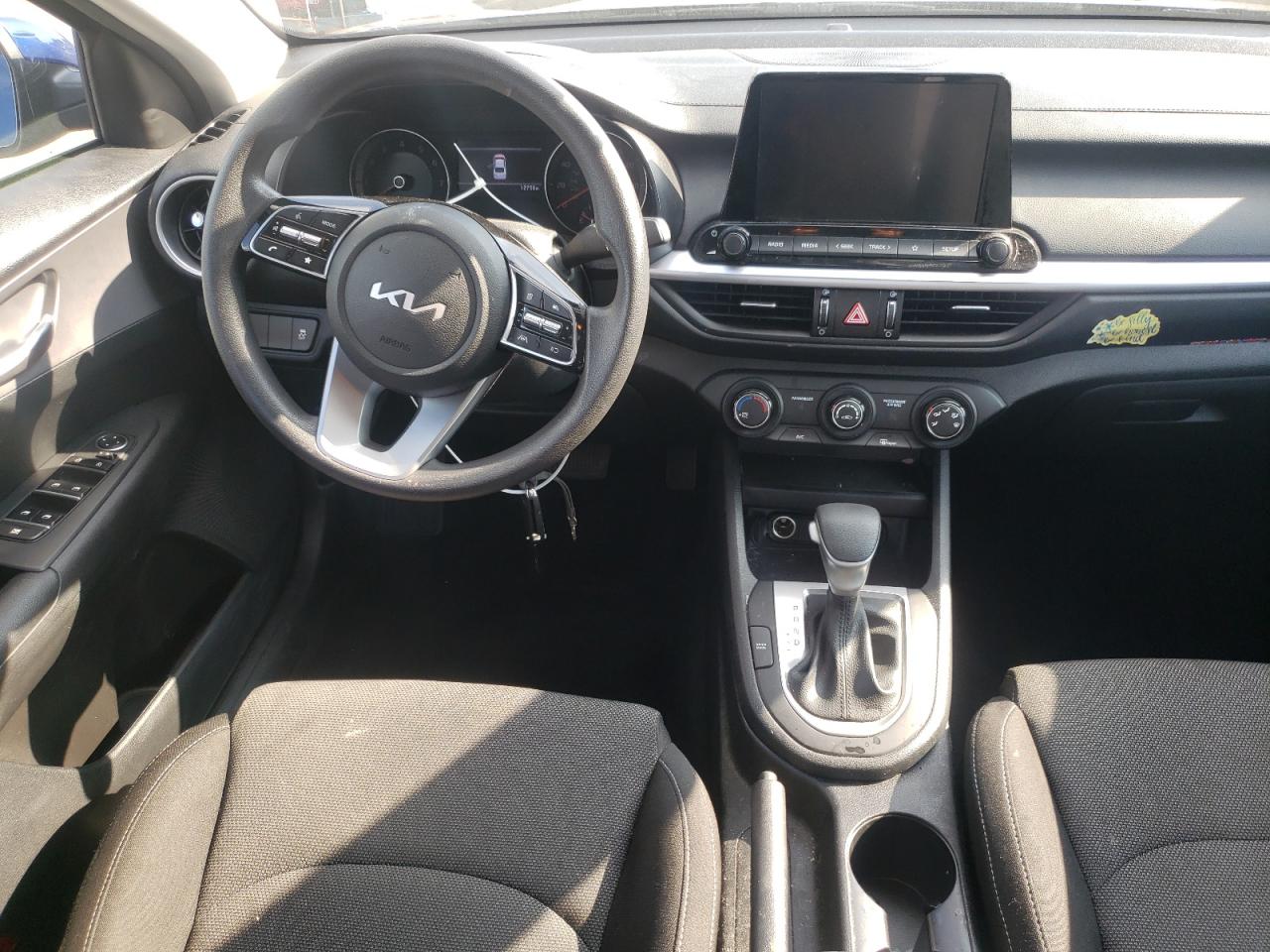 2022 KIA FORTE FE VIN:3KPF24AD5NE501137