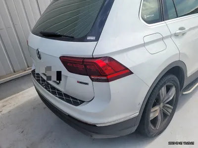 2018 Volkswagen Tiguan WVGZZZ5NZJW951403 VIN:WVGZZZ5NZJW951403