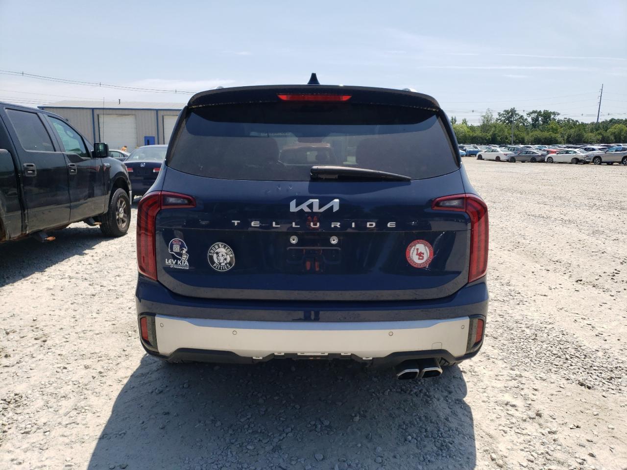 2023 KIA TELLURIDE S VIN:5XYP64GC9PG325190