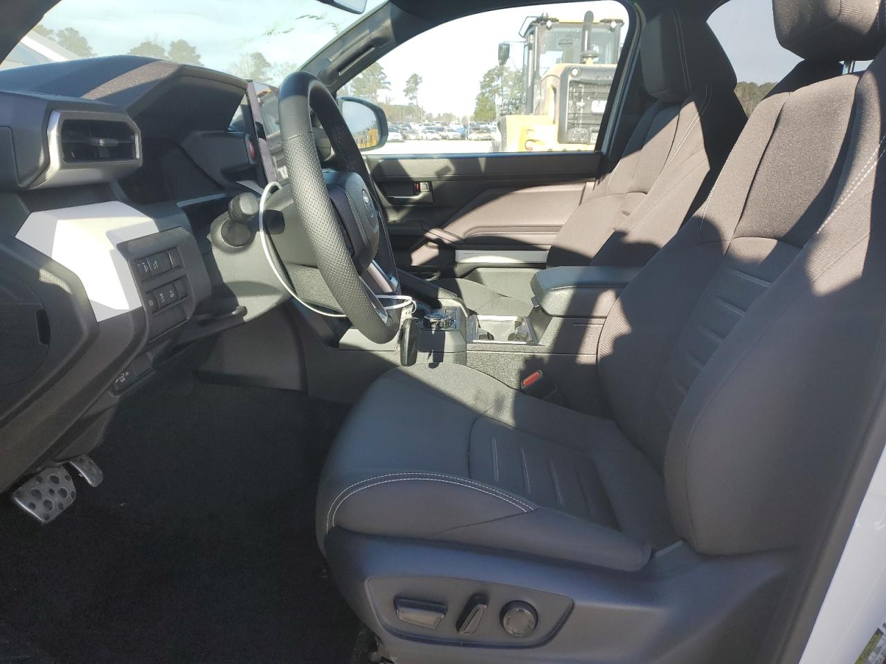 2024 TOYOTA TACOMA DOUBLE CAB VIN:3TYKB5FN3RT006747