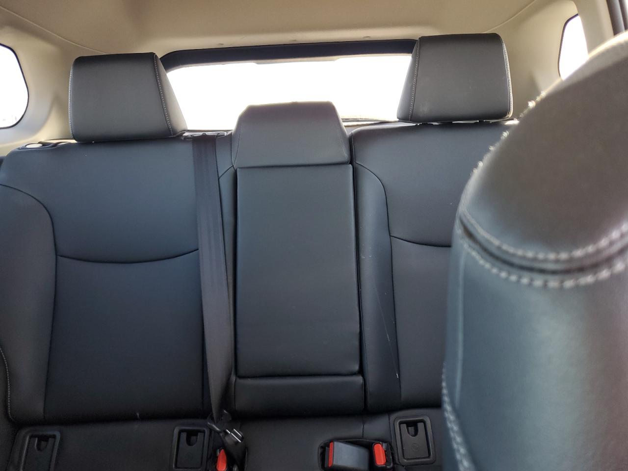 2024 TOYOTA COROLLA CROSS XLE VIN:7MUDAAAGXRV084960