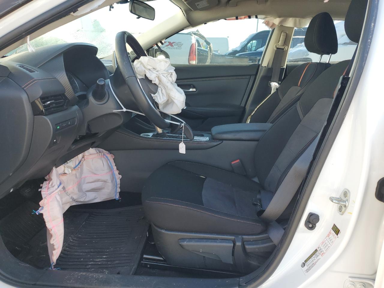 2022 NISSAN SENTRA SR VIN:3N1AB8DV5NY286057