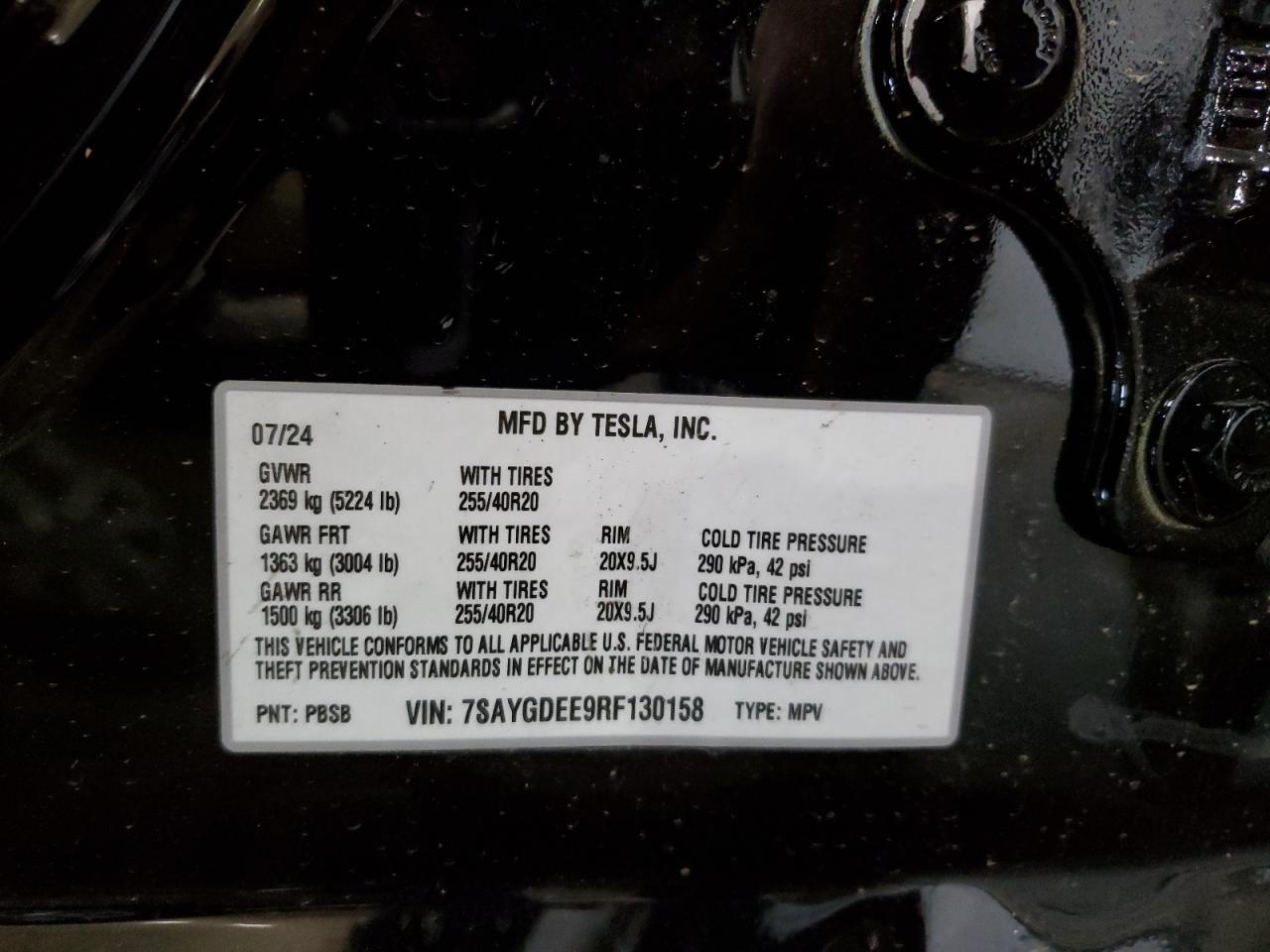 2024 TESLA MODEL Y  VIN:7SAYGDEE9RF130158