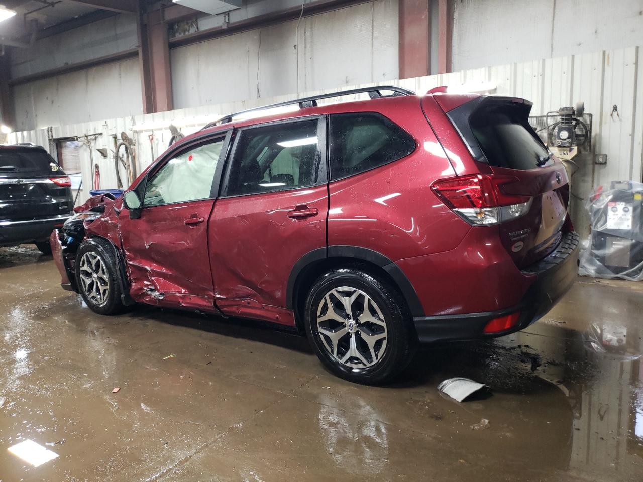 2022 SUBARU FORESTER PREMIUM VIN:JF2SKADC2NH411200