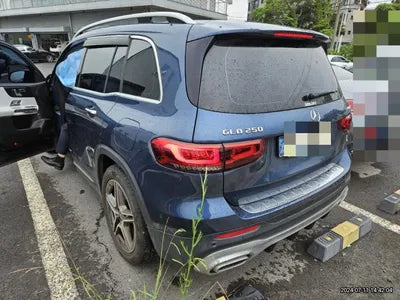 2020 Mercedes-Benz B 250 VIN: