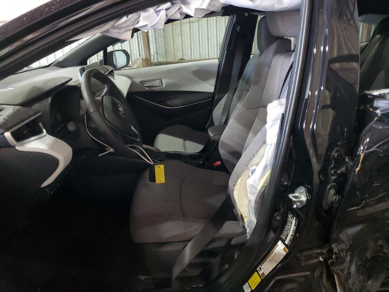 2024 TOYOTA COROLLA LE VIN:JTDBCMFE2R3066197