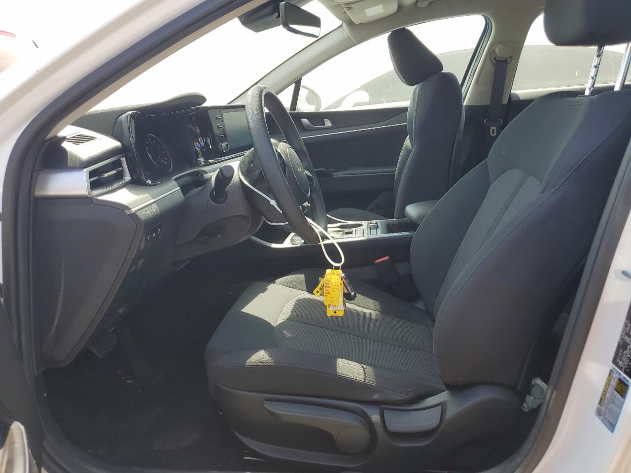 2022 KIA K5 LXS VIN:5XXG14J23NG132338