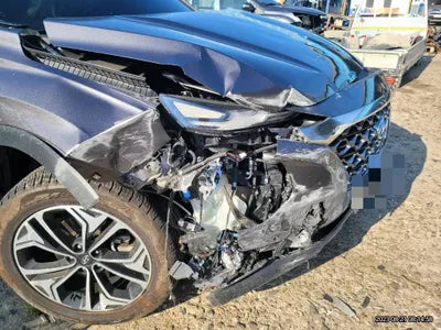 2018 Hyundai Santa FE VIN:
