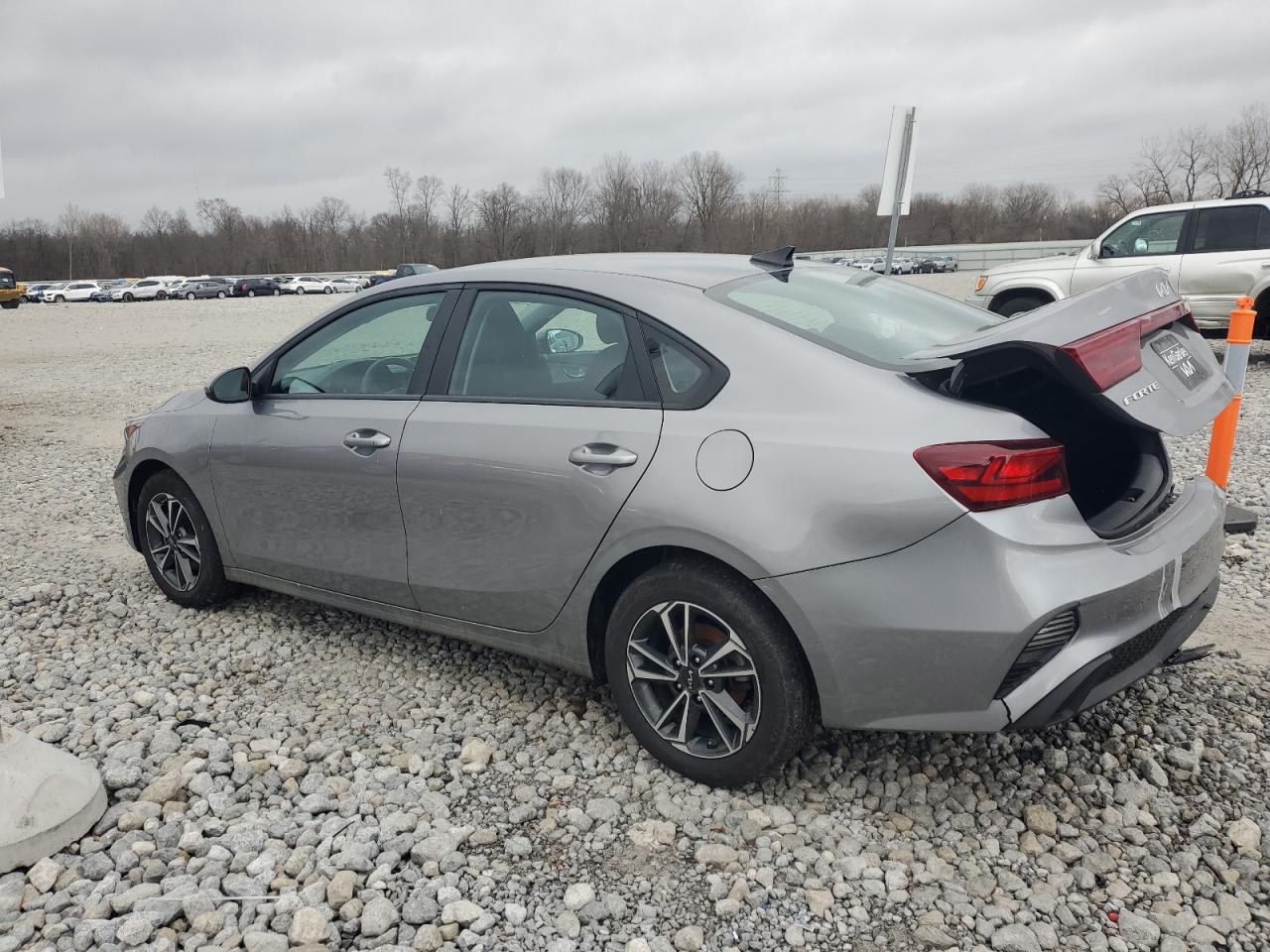 2023 KIA FORTE LX VIN:3KPF24AD4PE685893