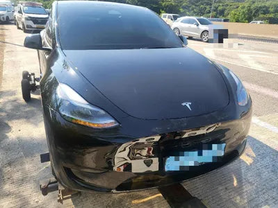 2023 Tesla Model Y VIN: