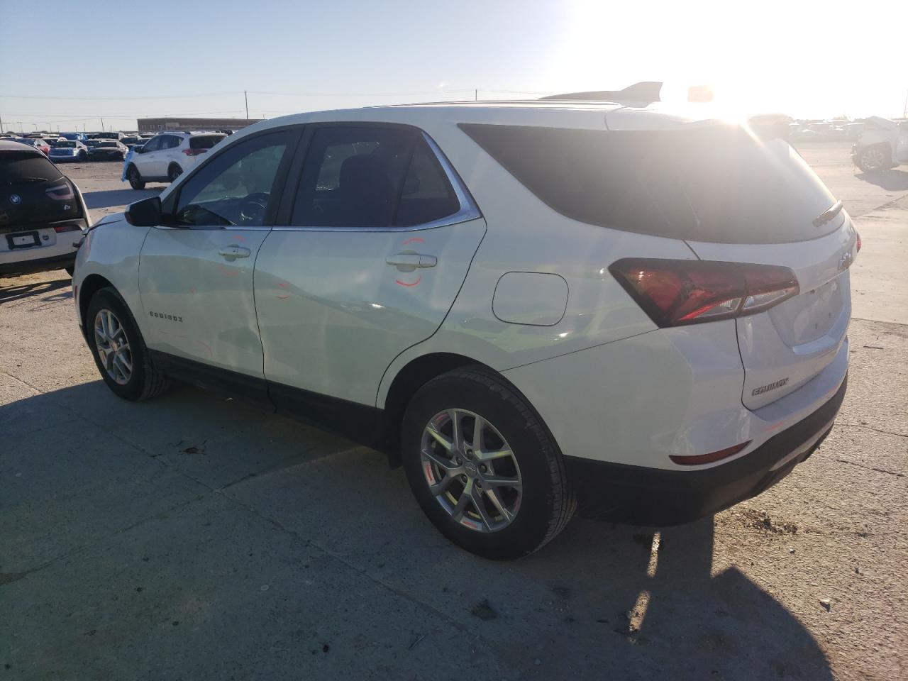 2022 CHEVROLET EQUINOX LT VIN:3GNAXKEV9NL105153
