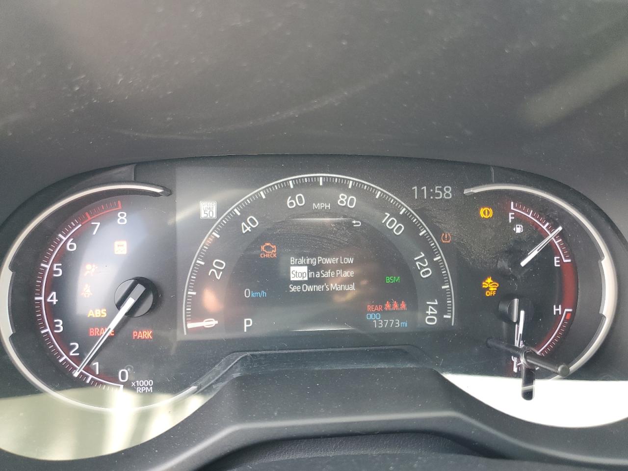 2024 TOYOTA RAV4 XLE PREMIUM VIN:2T3C1RFV3RW301596