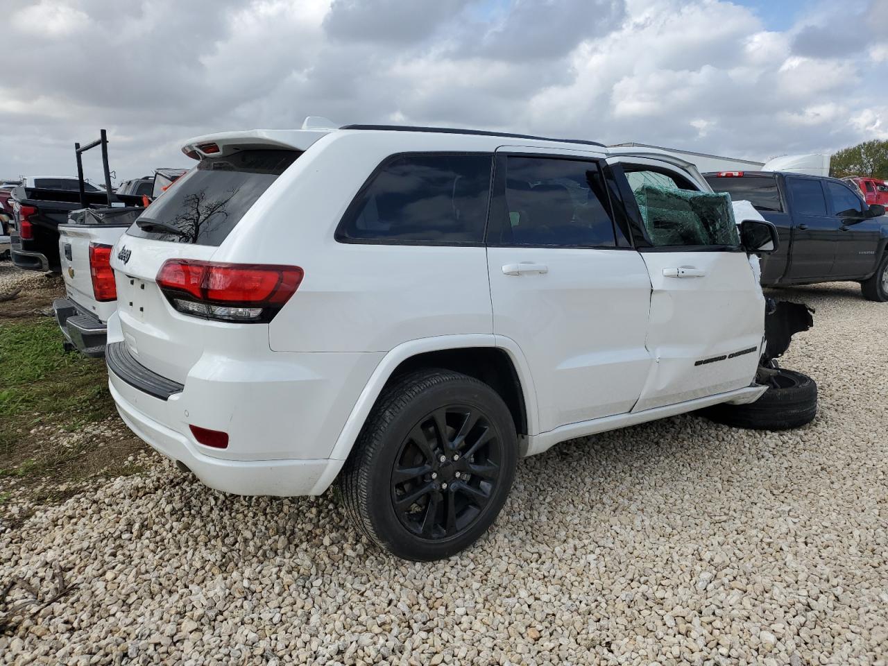 2022 JEEP GRAND CHEROKEE LAREDO E VIN:1C4RJEAG5NC127233