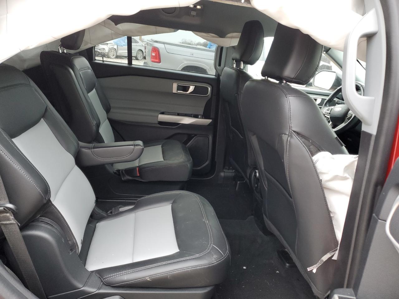 2022 FORD EXPLORER XLT VIN:1FMSK8DH3NGC12242