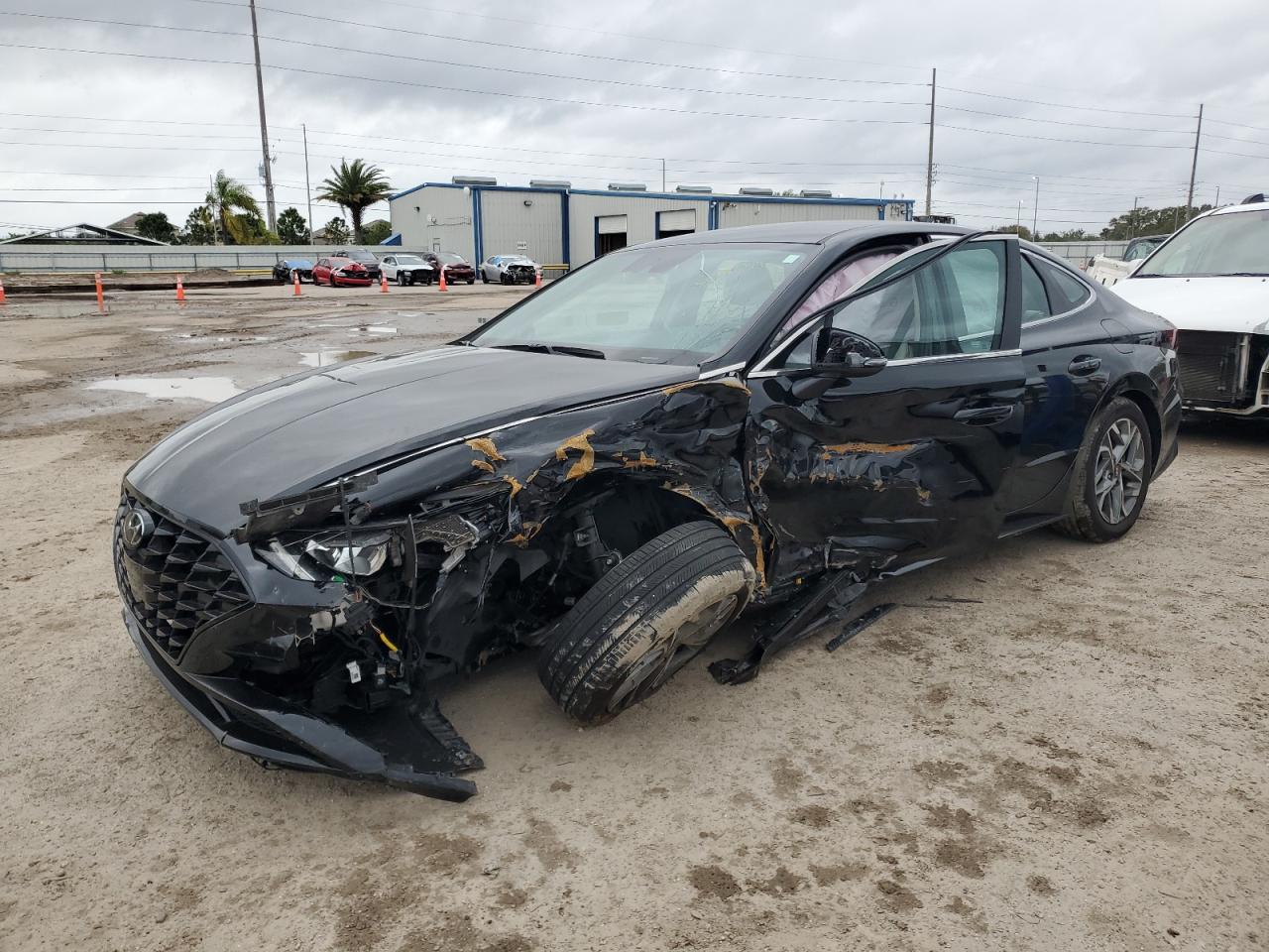 2023 HYUNDAI SONATA SEL VIN:1N6ED1EK7NN601911