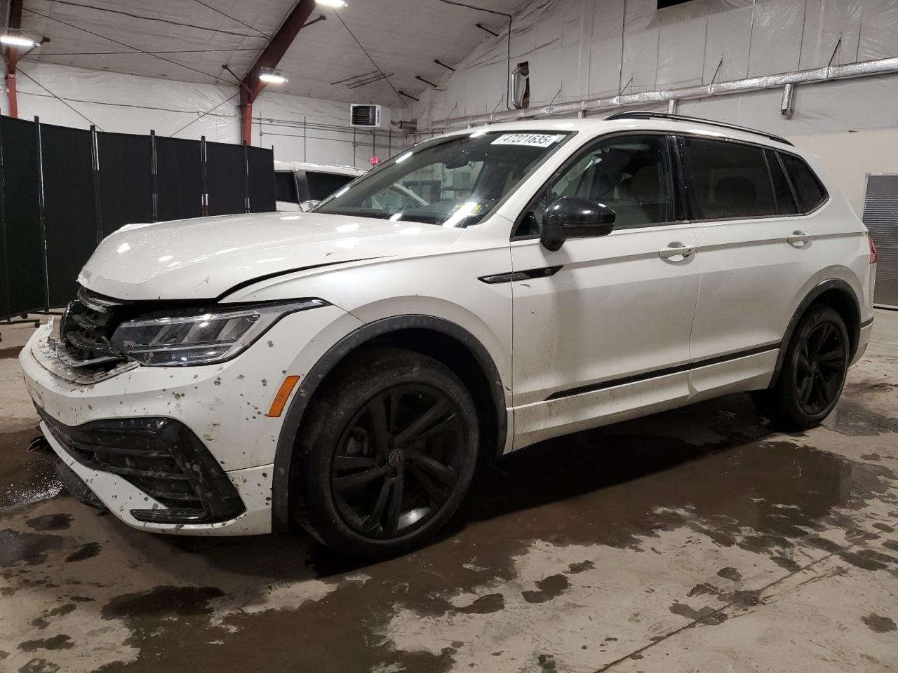 2023 VOLKSWAGEN TIGUAN SE R-LINE BLACK VIN:3VV8B7AX4PM135217