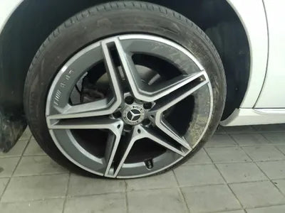 2018 Mercedes-Benz E 300 VIN: