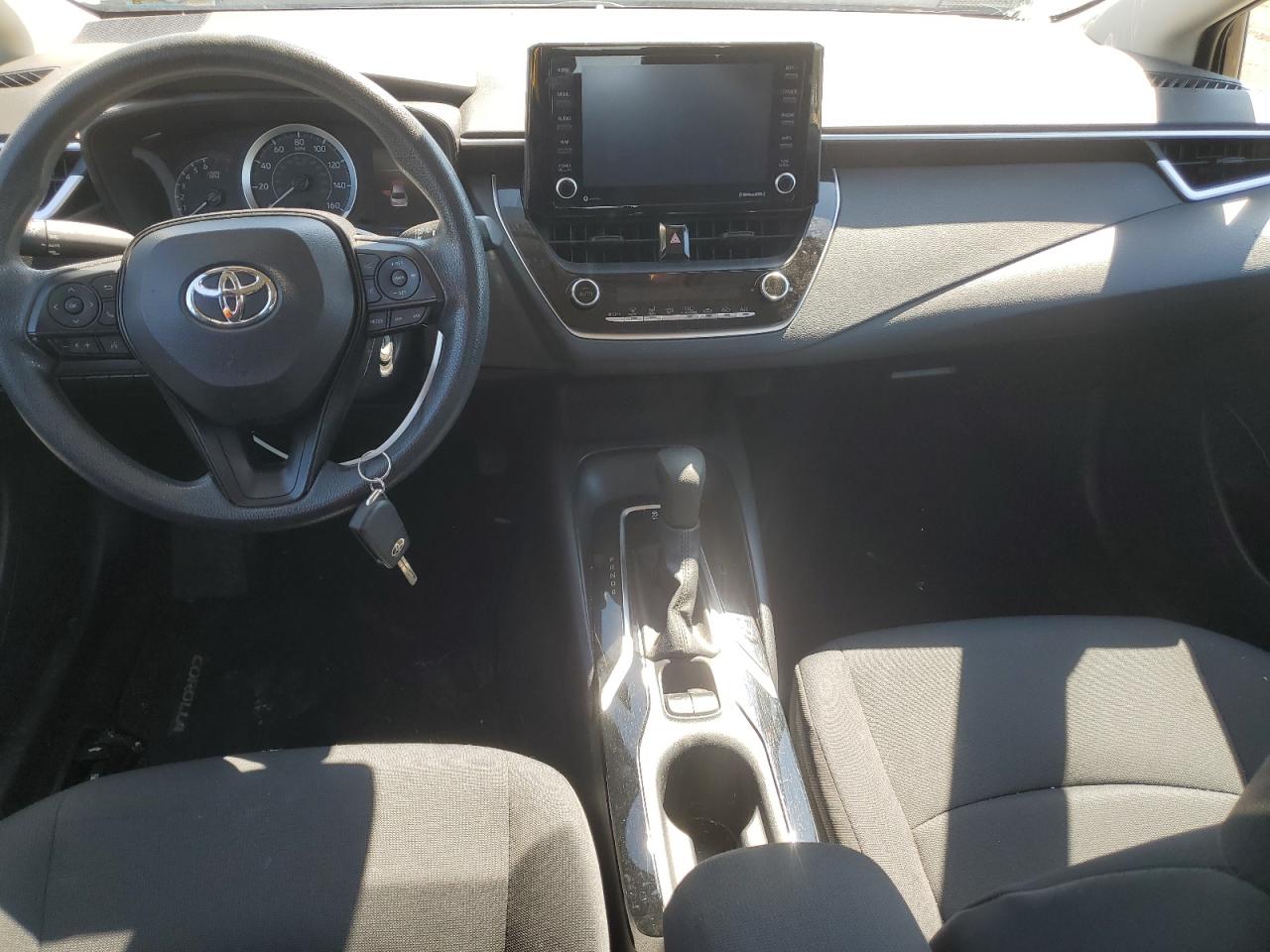 2022 TOYOTA COROLLA LE VIN:5YFEPMAE8NP332610