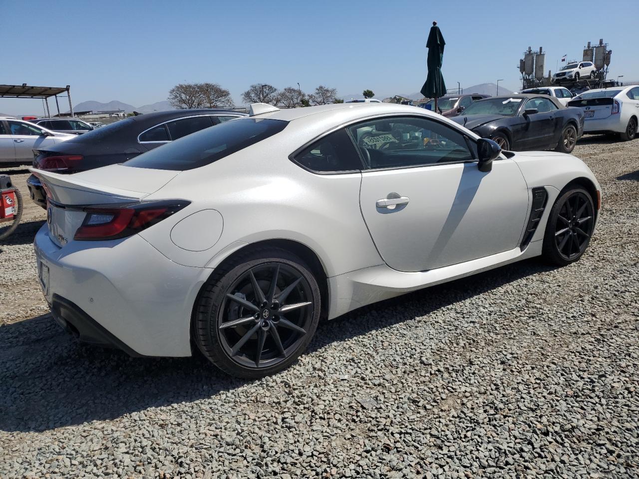 2024 TOYOTA GR 86 PREMIUM VIN:JF1ZNBE10R8754638