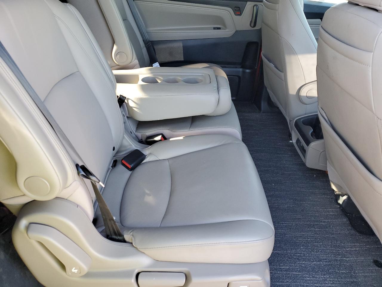 2022 HONDA ODYSSEY TOURING VIN:5FNRL6H88NB057888