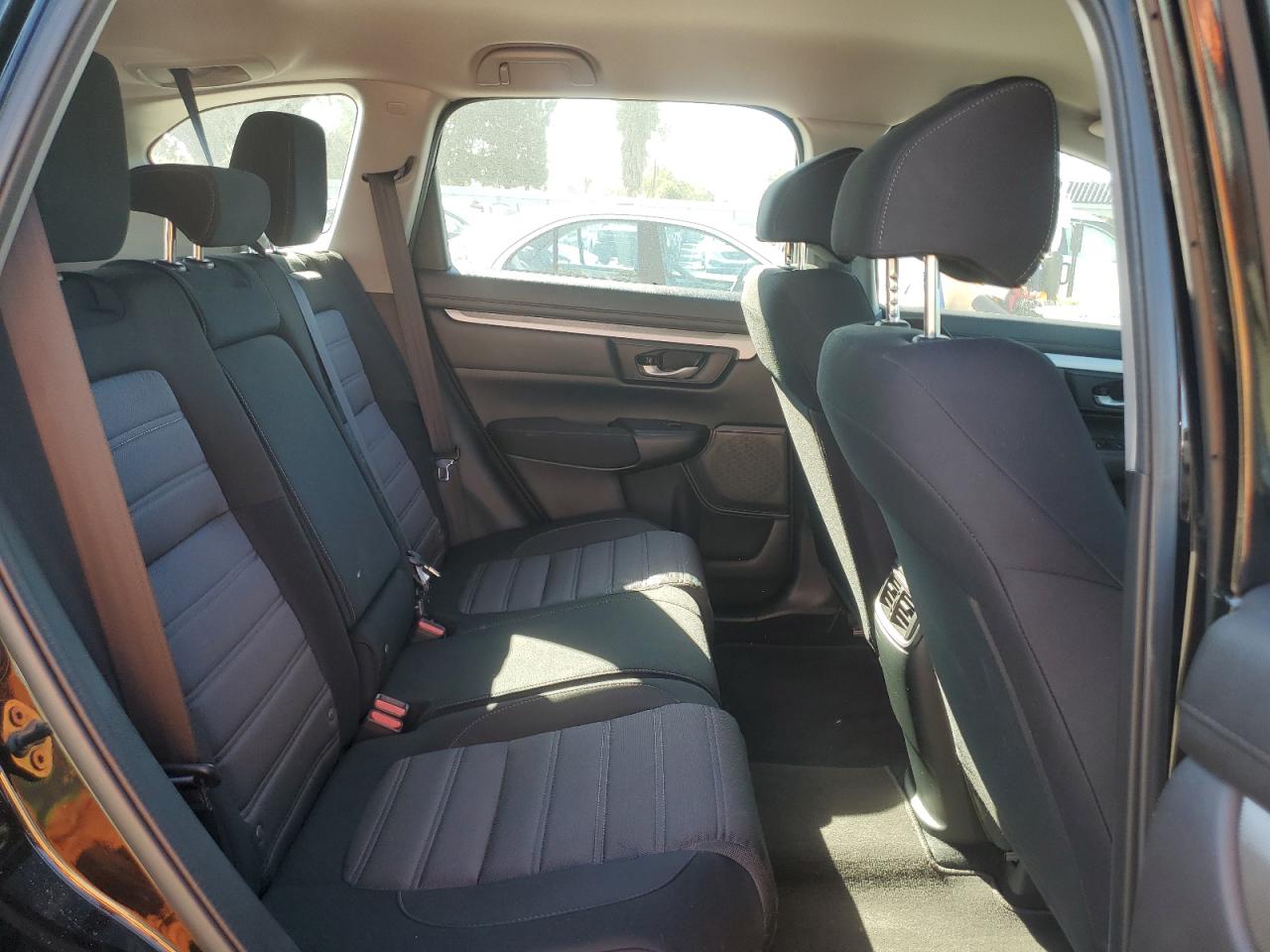 2022 HONDA CR-V LX VIN:7FARW2H20NE005431