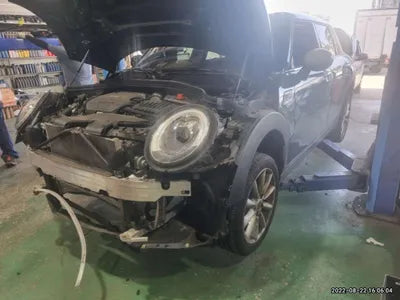 2018 MINI Clubman WMWLR910XJ2E68460 VIN:WMWLR910XJ2E68460