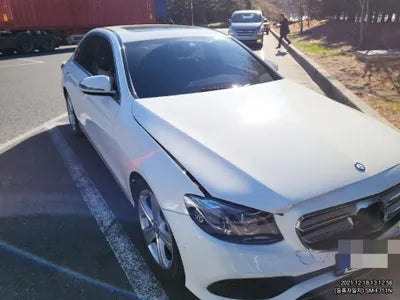 2016 Mercedes-Benz E 220 WDDZF0EB1HA054757 VIN:WDDZF0EB1HA054757