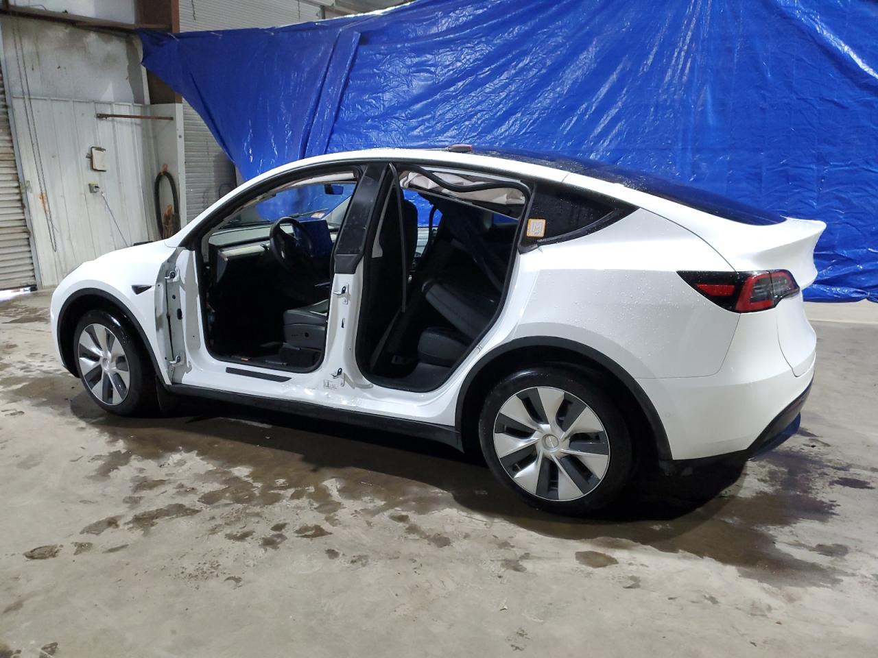 2022 TESLA MODEL Y  VIN:7SAYGDEEXNF388182