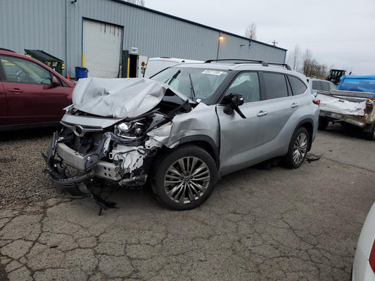 2022 TOYOTA HIGHLANDER HYBRID PLATINUM VIN:5TDEBRCH2NS084378