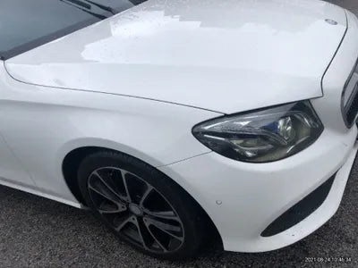 2016 Mercedes-Benz E 300 WDDZF4JB8HA061153 VIN:WDDZF4JB8HA061153