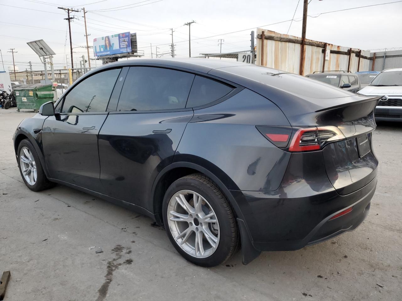 2024 TESLA MODEL Y  VIN:7SAYGDED3RF056534