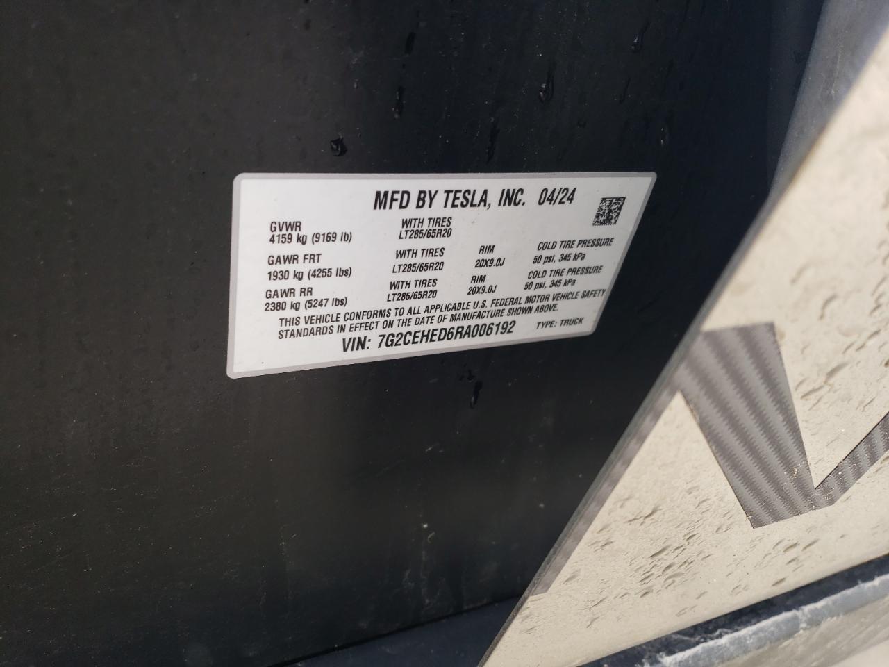 2024 TESLA CYBERTRUCK  VIN:7G2CEHED6RA006192