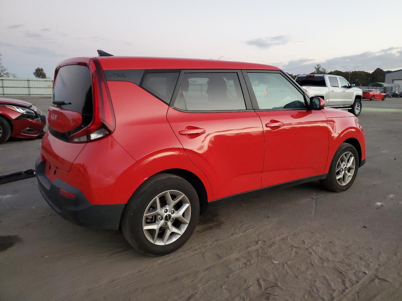 2022 KIA SOUL LX VIN:KNDJ23AUXN7167563