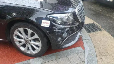 2017 Mercedes-Benz E 300 WDDZF4KB8JA315660 VIN:WDDZF4KB8JA315660