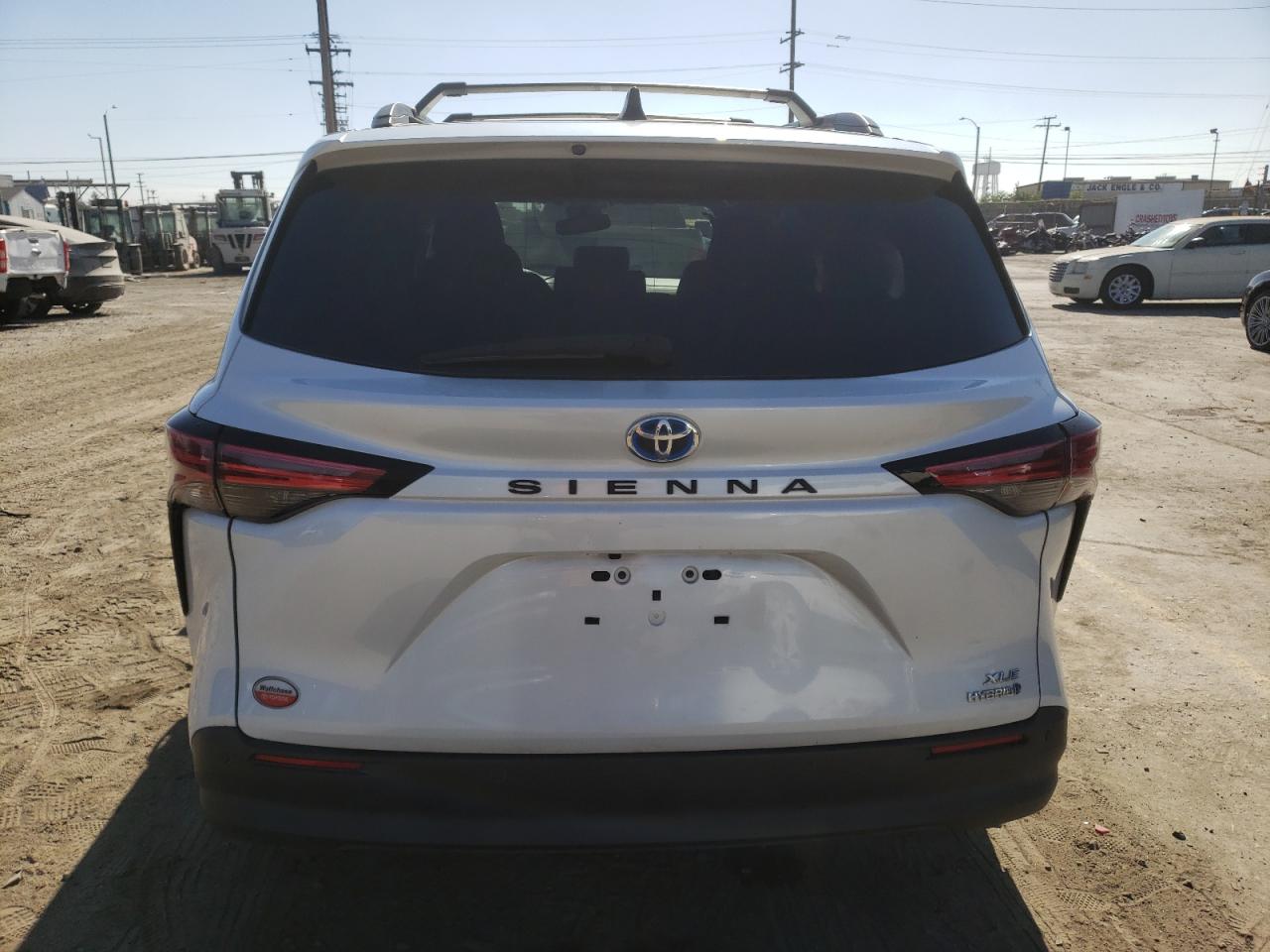 2022 TOYOTA SIENNA XLE VIN:5TDJRKEC1NS087064